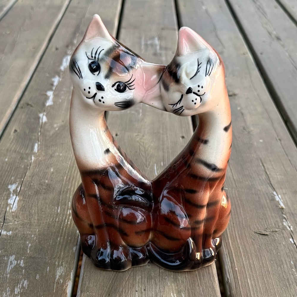 Brown and White Long Neck Ceramic Cats Figurine